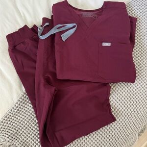 Figs Maroon Scrub Top